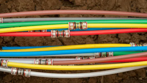 Speed Pipes Connectors on Wiki Commons